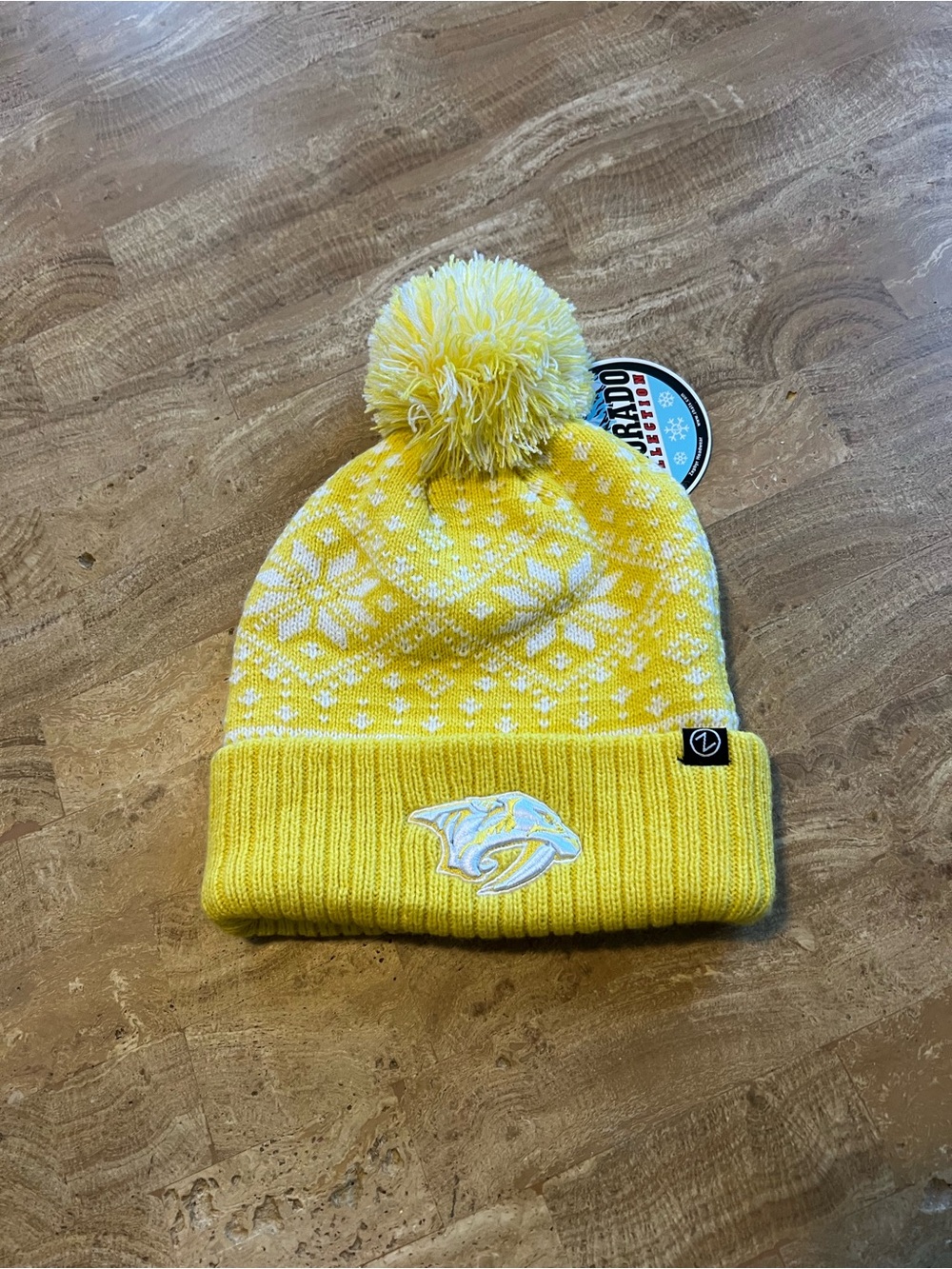 Cuff Beanie Knit Hat white and yellow sabertooth NHL Nashville Predators